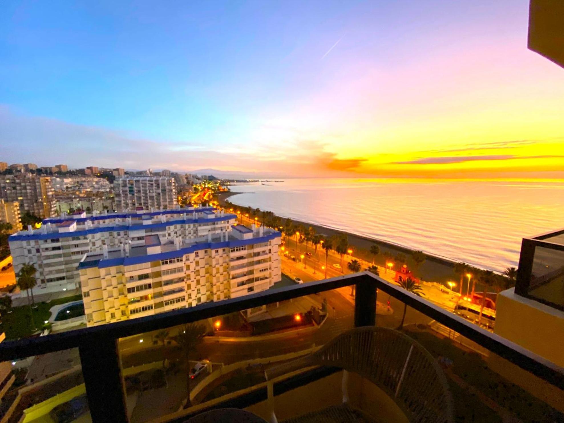 Lejlighed Aloha Playa Deluxe Wifi Swimming Pools & Parking *