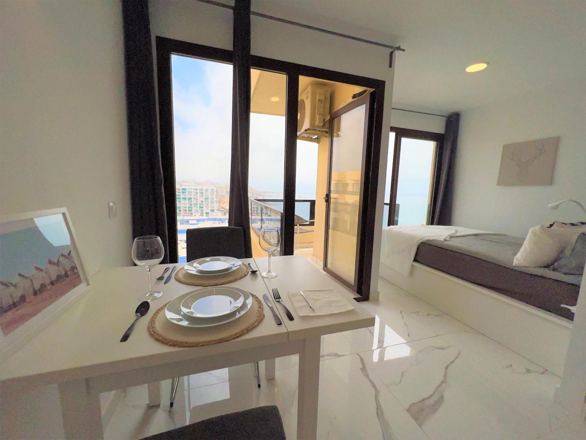 Lejlighed Aloha Playa Deluxe Wifi Swimming Pools & Parking Benalmádena